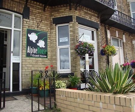 Alpine Guest House Middlesbrough Exterior foto